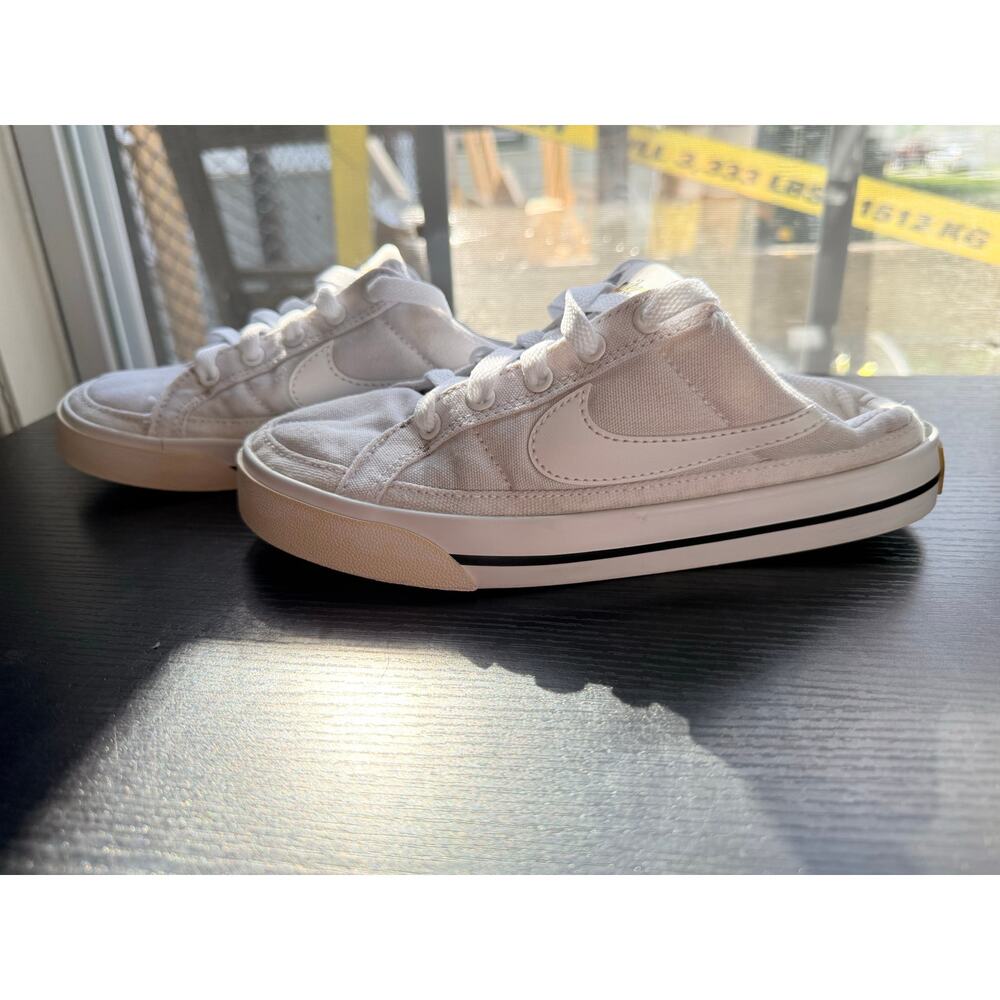 Nike Slip-on Backless Sneakers Size Youth 5/ Women’s 5